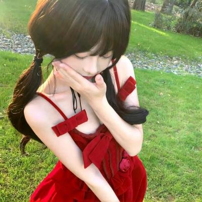 接近无限的白